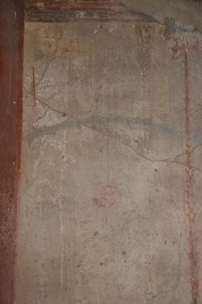 IX.5.6 Pompeii. May 2017. Room l (L), detail from panel at east end of south wall. 
Foto Christian Beck, ERC Grant 681269 D�COR.
