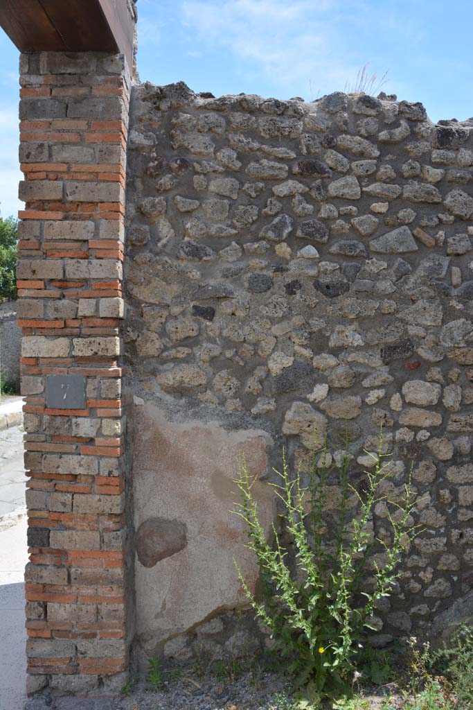 IX.5.7 Pompeii. May 2017. Looking towards east wall in north-east corner.
Foto Christian Beck, ERC Grant 681269 D�COR.
