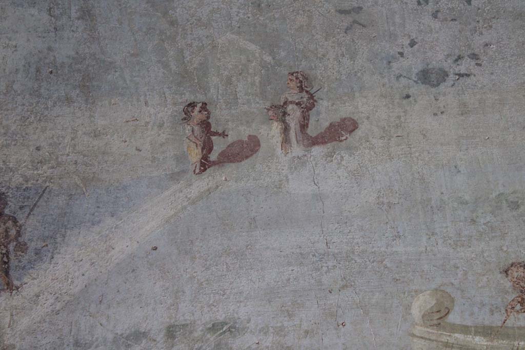 IX.5.9 Pompeii. May 2019. Room �l (L)�, two figures from upper north wall at west end.  
Foto Christian Beck, ERC Grant 681269 D�COR.
