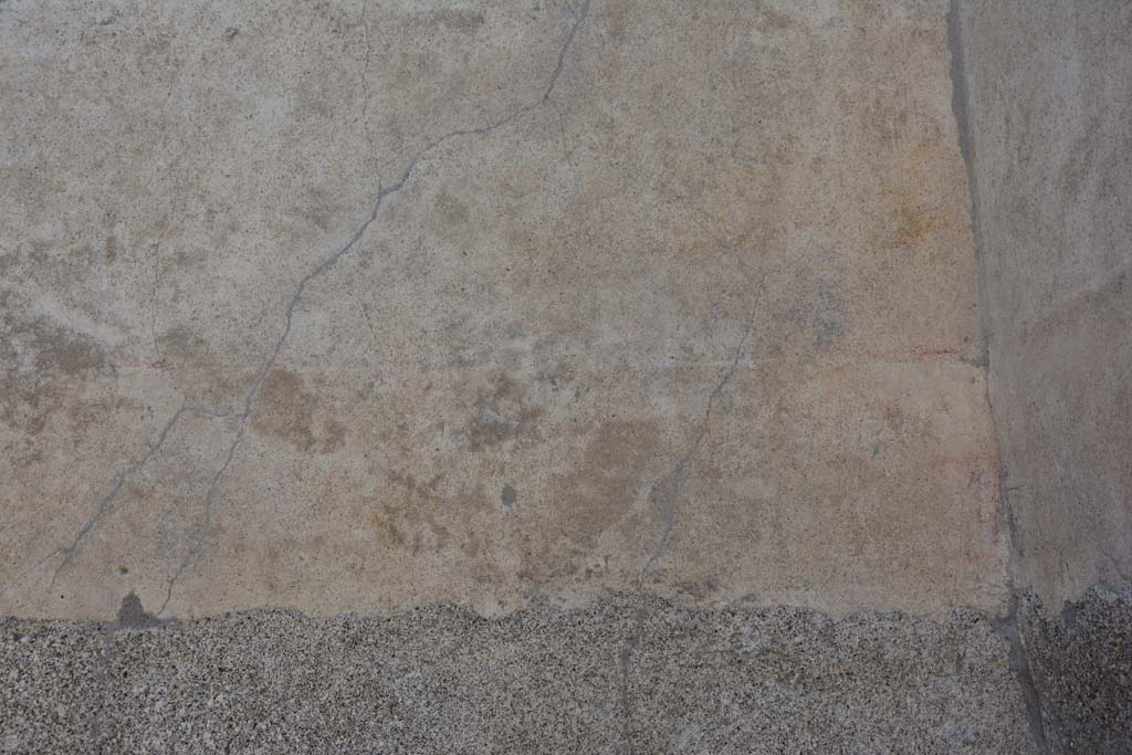 IX.5.9 Pompeii. May 2017. Room �m�, south wall in south-west corner.
Foto Christian Beck, ERC Grant 681269 D�COR.
