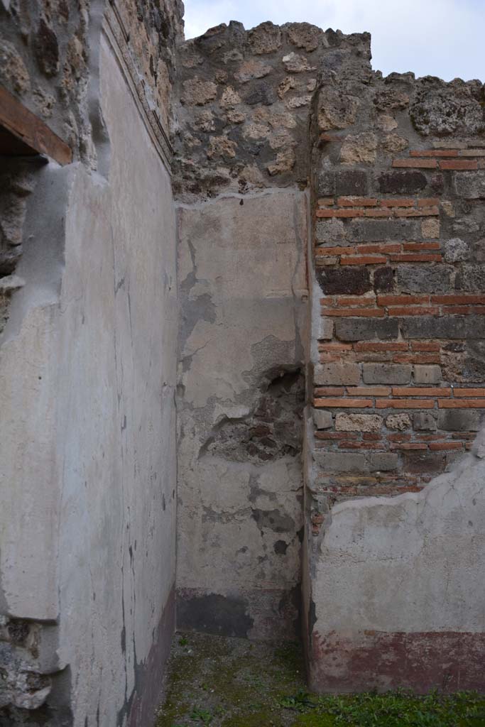 IX.5.9 Pompeii. March 2017. Room “o”, looking east to recess in north-east corner.
Foto Christian Beck, ERC Grant 681269 DÉCOR.