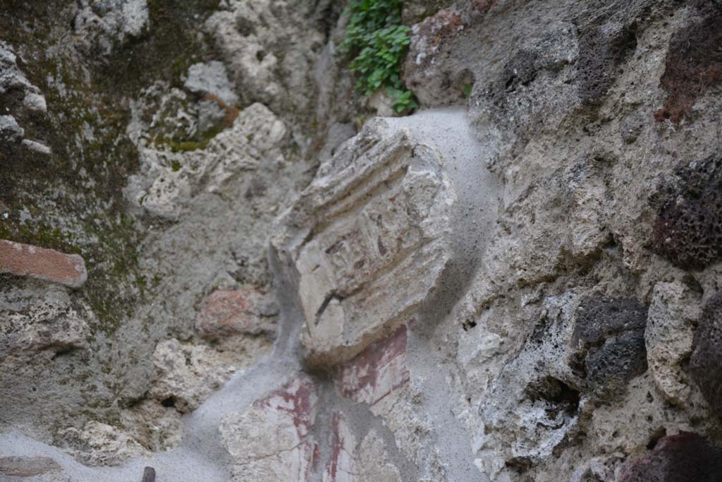 IX.5.9 Pompeii. March 2017. Room “o”, upper south-east corner with stucco cornice.
Foto Christian Beck, ERC Grant 681269 DÉCOR.
