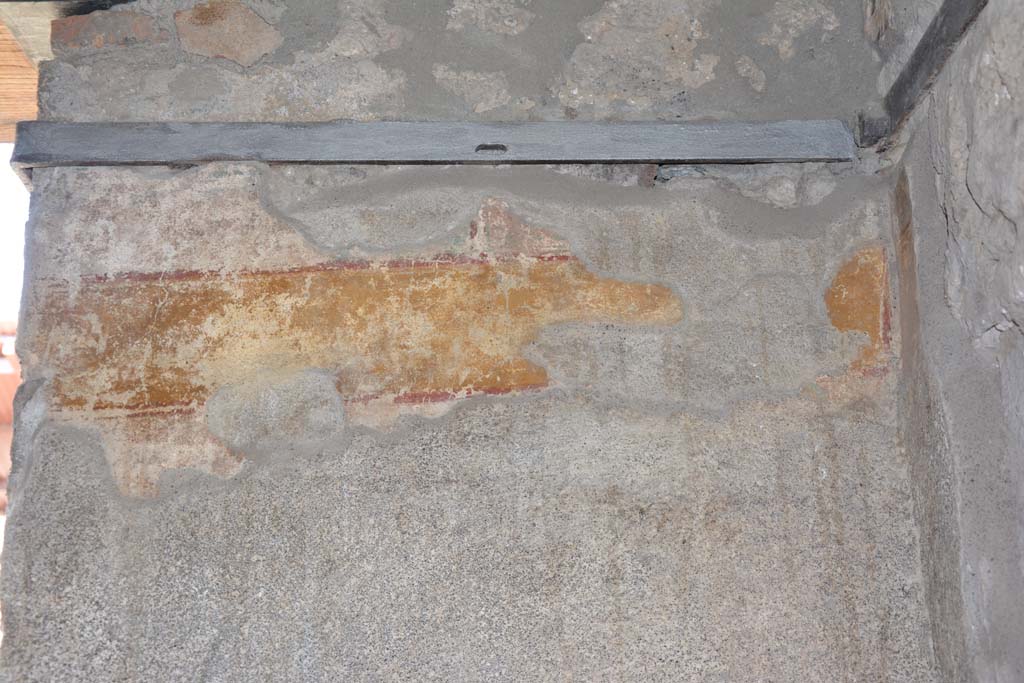IX.5.9 Pompeii. May 2017. Room �e�, upper east wall.
Foto Christian Beck, ERC Grant 681269 D�COR.

