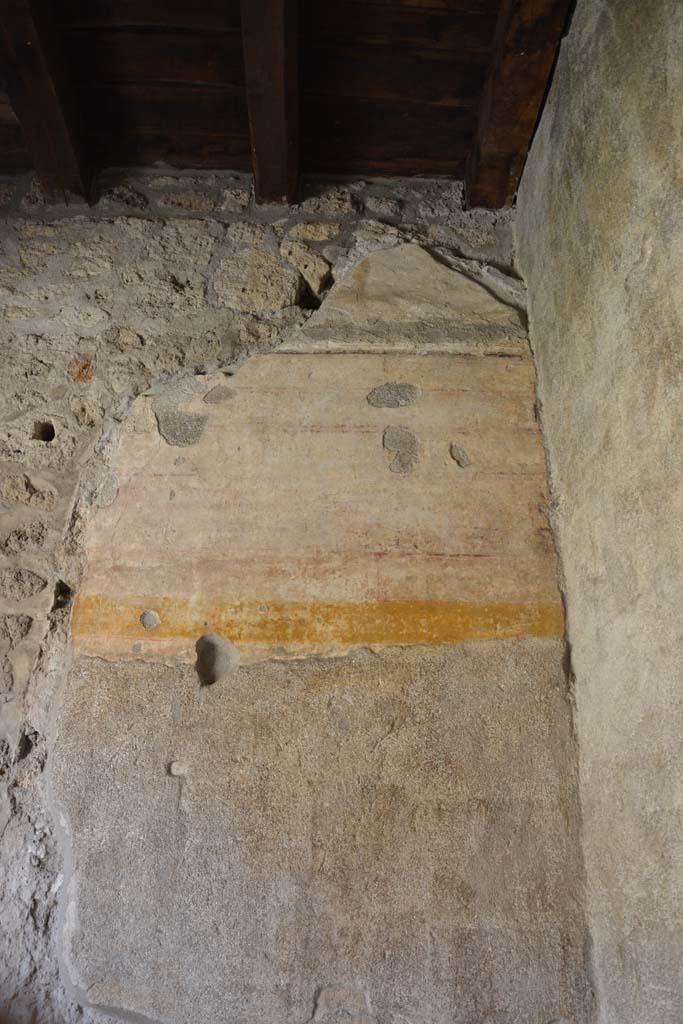 IX.5.9 Pompeii. May 2017. Room �e�, upper south wall in south-west corner. 
Foto Christian Beck, ERC Grant 681269 D�COR.

