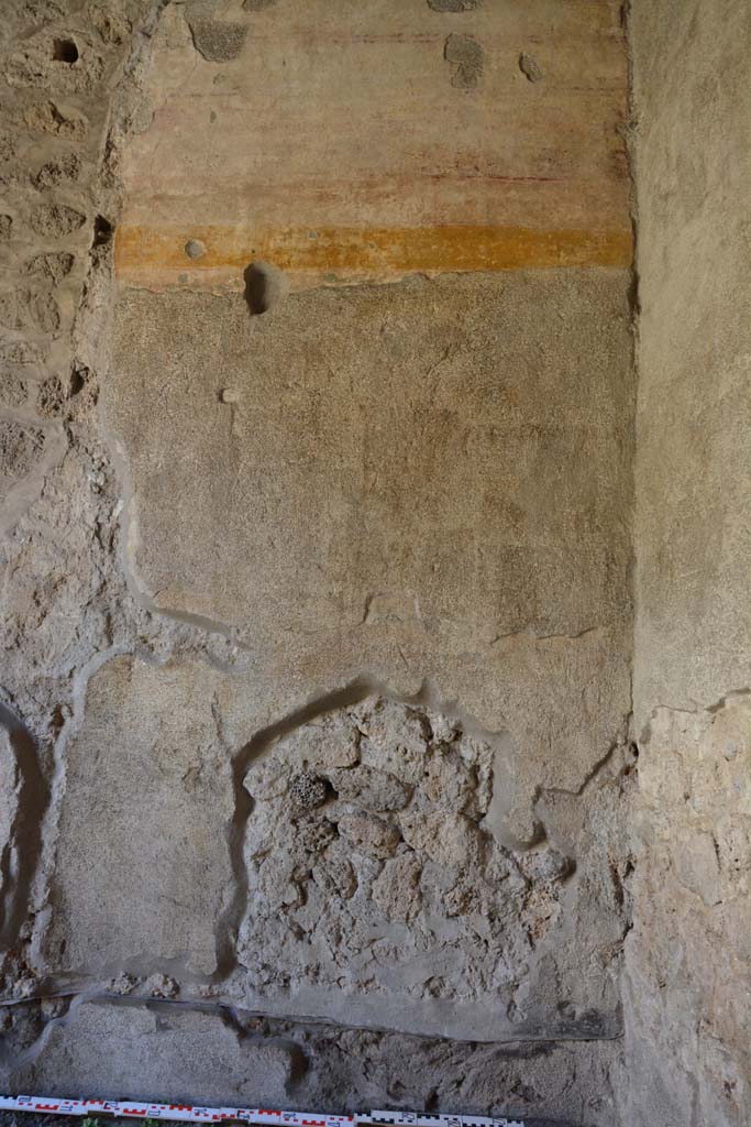 IX.5.9 Pompeii. May 2017. Room �e�, south wall in south-west corner.
Foto Christian Beck, ERC Grant 681269 D�COR.
