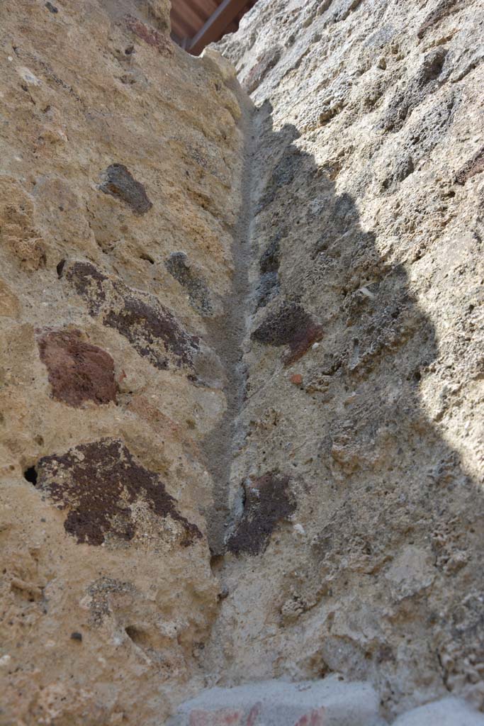 IX.5.9 Pompeii. May 2017. Room �g�, upper north-east corner.
Foto Christian Beck, ERC Grant 681269 D�COR.
