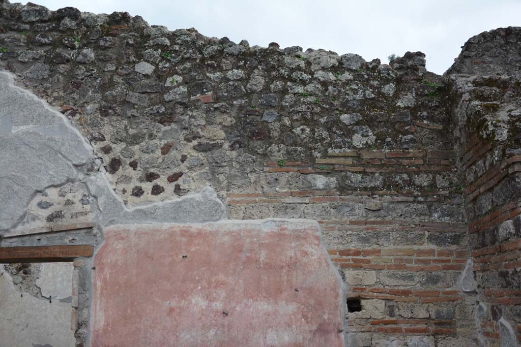 IX.5.9 Pompeii. March 2017. Room �i�, upper south wall on west side of doorway to room �o�.
Foto Christian Beck, ERC Grant 681269 D�COR.
