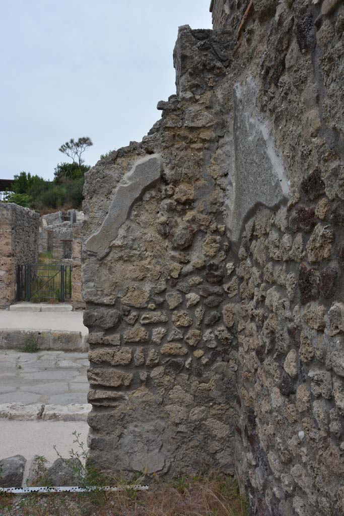 IX.5.10 Pompeii. May 2017. Looking towards north wall in north-east corner.
Foto Christian Beck, ERC Grant 681269 D�COR.

