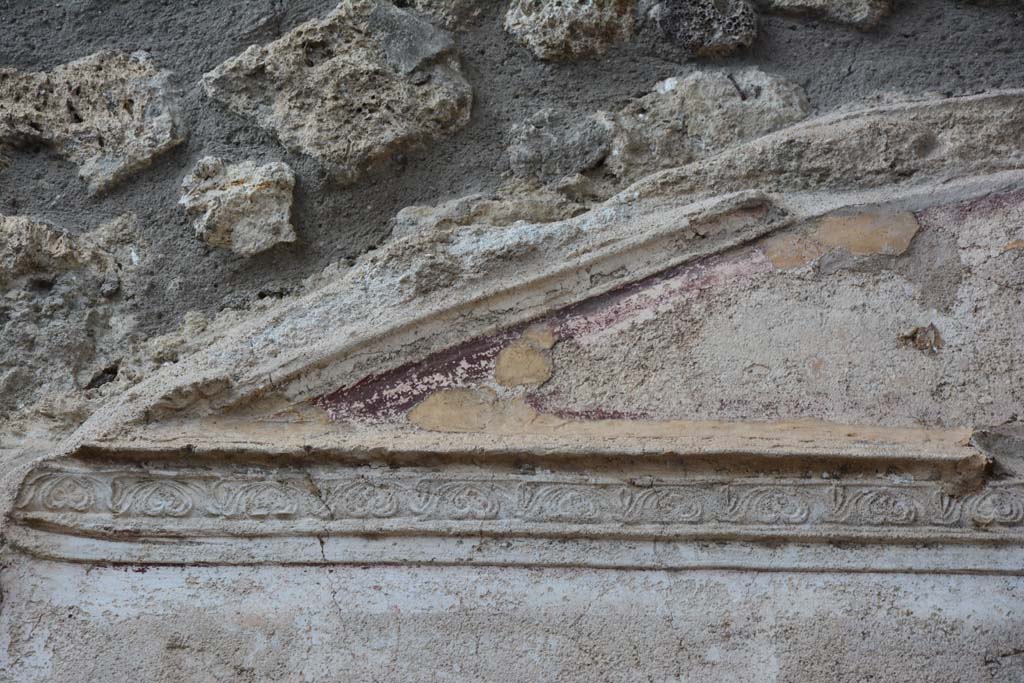 IX.5.11 Pompeii. May 2017. Room k, detail of stucco frieze from upper west wall.
Foto Christian Beck, ERC Grant 681269 D�COR.

