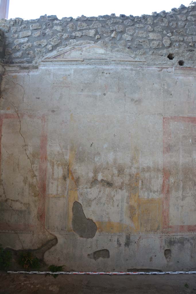 IX.5.11 Pompeii. May 2017. Room k, centre of west wall.
Foto Christian Beck, ERC Grant 681269 D�COR.



