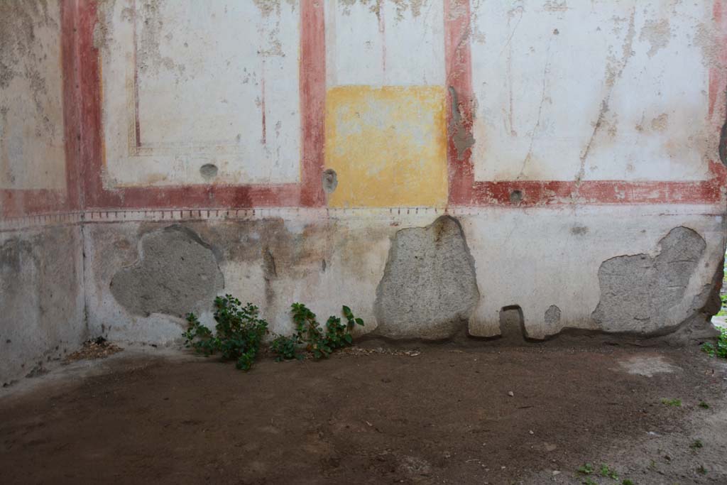 IX.5.11 Pompeii. March 2017. Room k, detail of lower north wall.
Foto Christian Beck, ERC Grant 681269 D�COR.

