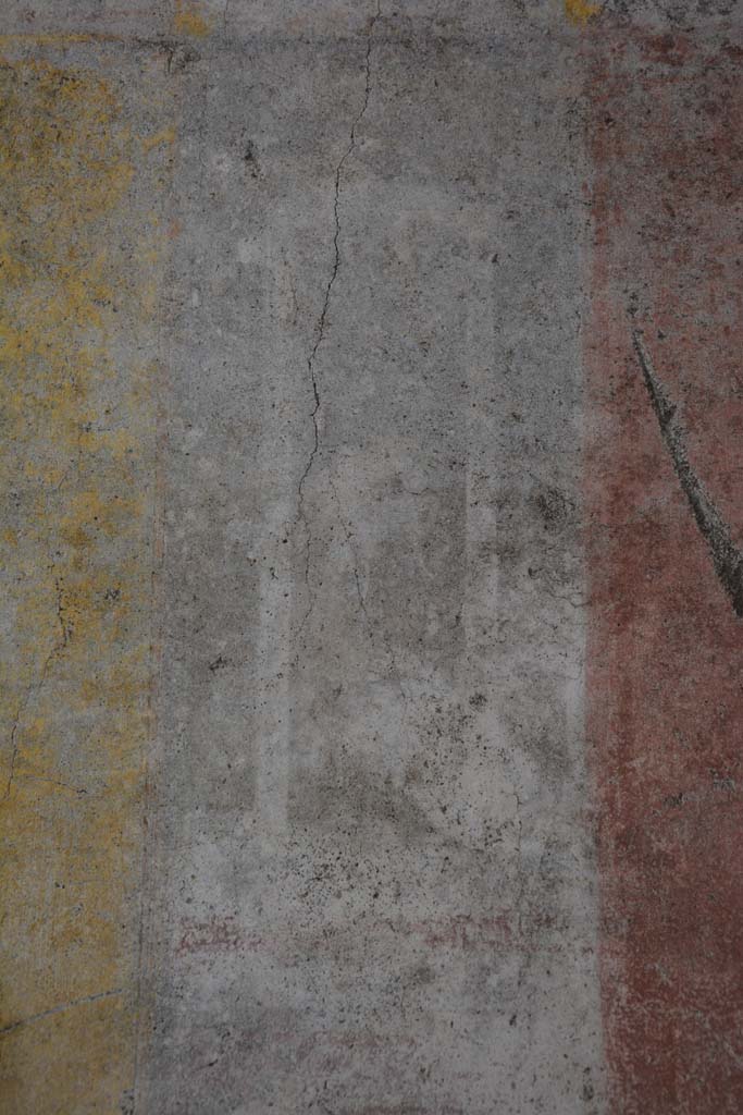 IX.5.11 Pompeii. May 2017. 
Room f, upper compartment on west side of central painting on south wall.
Foto Christian Beck, ERC Grant 681269 D�COR.
