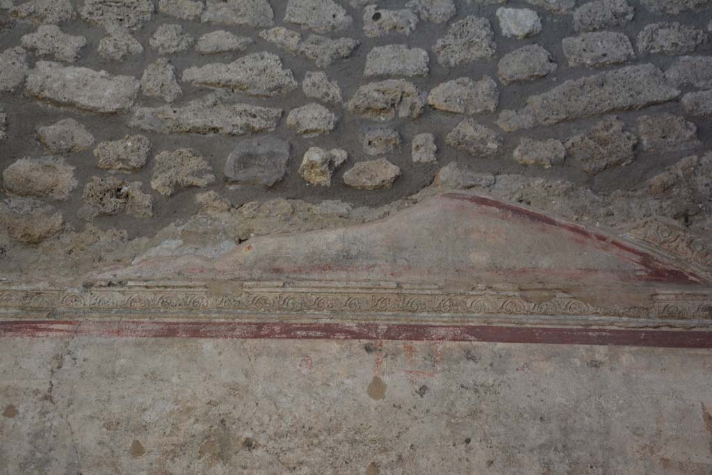 IX.5.11 Pompeii. May 2017. Room f, detail of stucco cornice on upper west wall.
Foto Christian Beck, ERC Grant 681269 D�COR.
