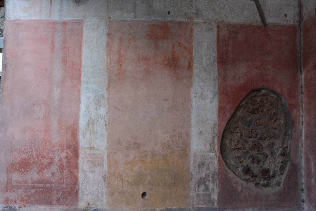 IX.5.11 Pompeii. March 2017. Room e, looking towards south wall.      
Foto Christian Beck, ERC Grant 681269 D�COR
