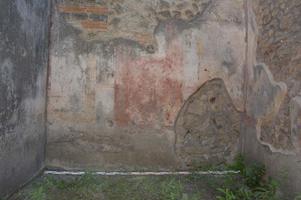 IX.5.11 Pompeii. May 2017. Room d, lower south wall.
Foto Christian Beck, ERC Grant 681269 D�COR.

