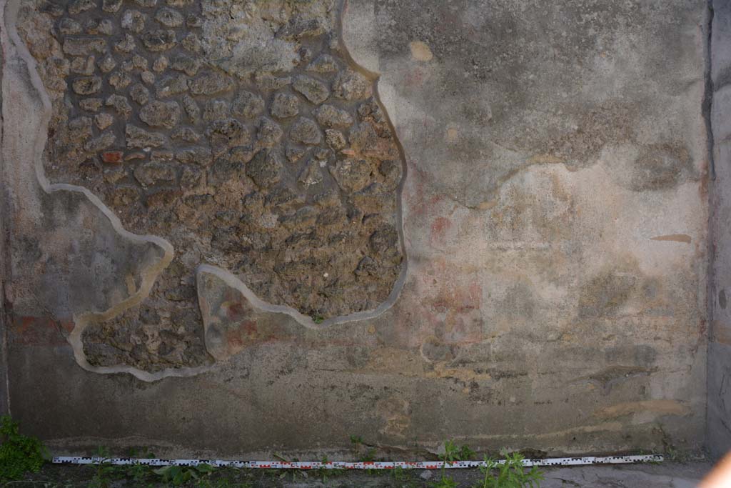 IX.5.11 Pompeii. May 2017. Room d, looking towards west wall.
Foto Christian Beck, ERC Grant 681269 D�COR.

