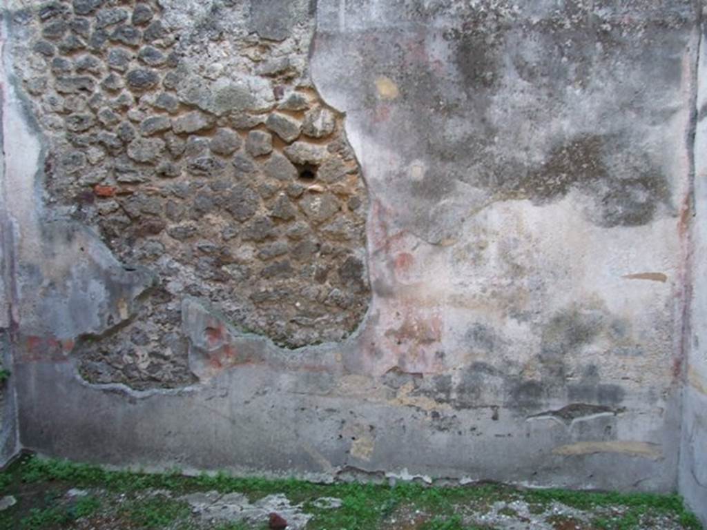 IX.5.11 Pompeii. December 2007. Room 9, Looking towards the west wall. Found in the centre of the south wall, the wall on the left of this photo, would have been Ariadne abandoned.
See Helbig, W., 1868. Wandgem�lde der vom Vesuv versch�tteten St�dte Campaniens. Leipzig: Breitkopf und H�rtel. (1224)
