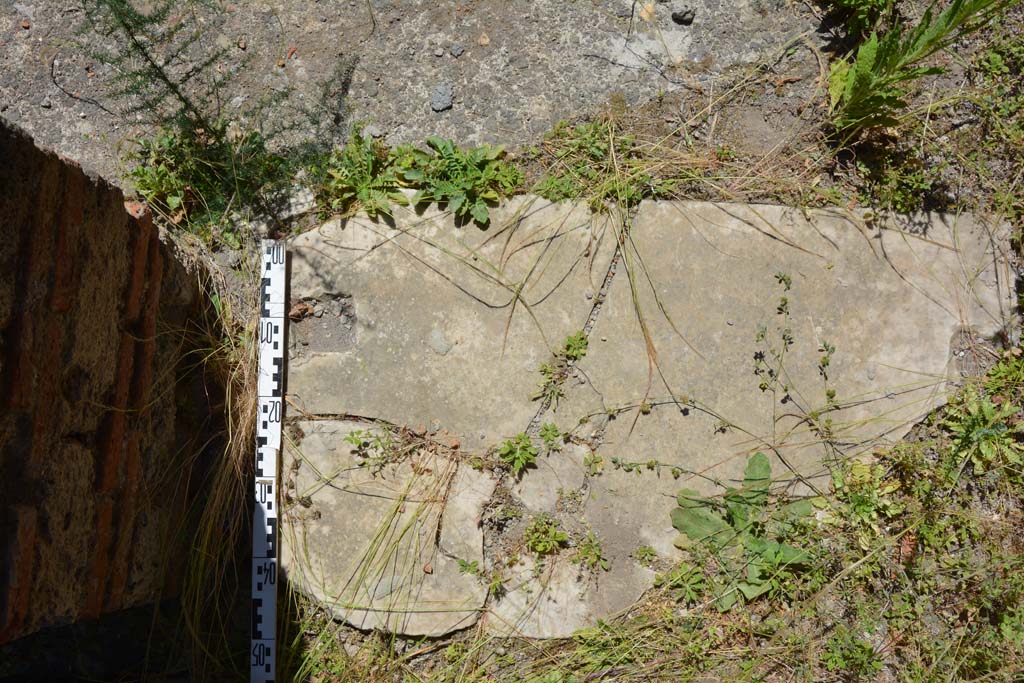 IX.5.11 Pompeii. May 2017. Room c, doorway threshold.       
Foto Christian Beck, ERC Grant 681269 D�COR
