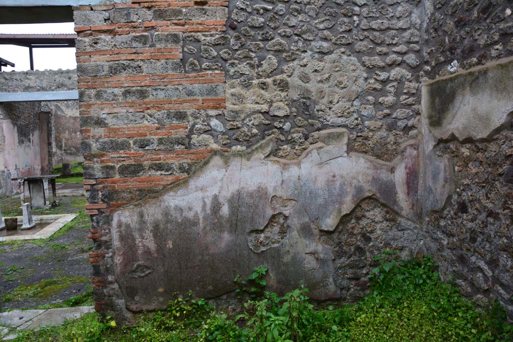 IX.5.11 Pompeii. March 2017. Room c, looking towards lower south wall and south-west corner.    
Foto Christian Beck, ERC Grant 681269 D�COR

