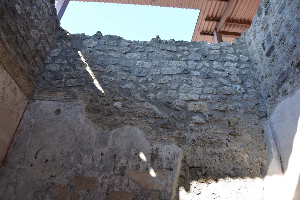 IX.5.11 Pompeii. May 2017. Room g, upper east wall.
Foto Christian Beck, ERC Grant 681269 D�COR.


