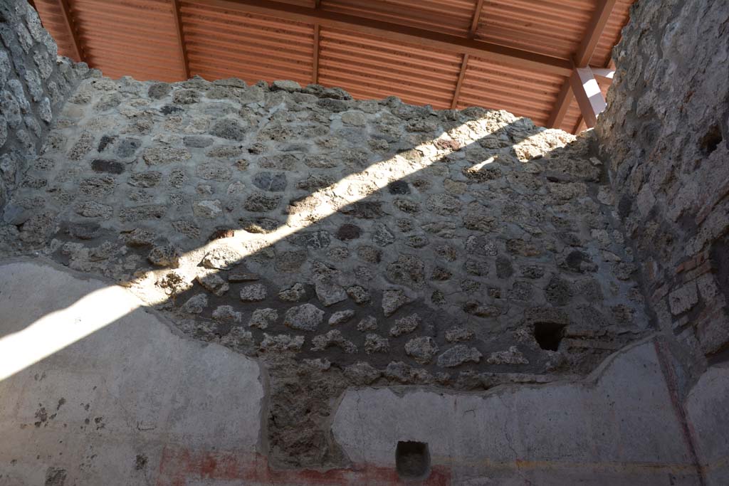 IX.5.11 Pompeii. May 2017. Room g, upper south wall.
Foto Christian Beck, ERC Grant 681269 D�COR.
