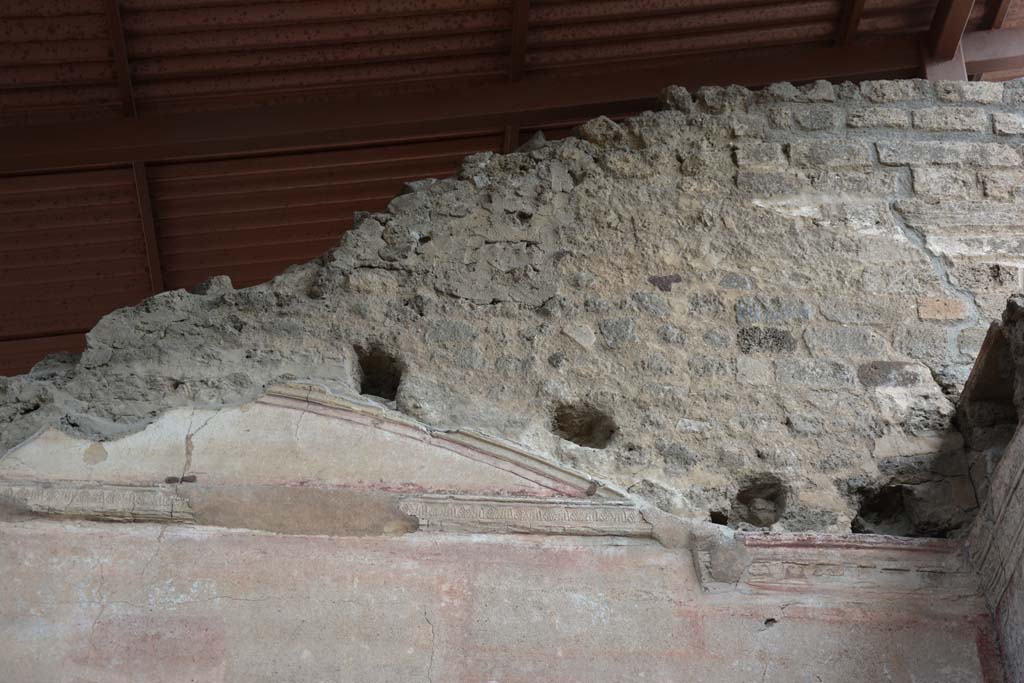 IX.5.11 Pompeii. May 2017. Room i, detail from upper north wall at east end.
Foto Christian Beck, ERC Grant 681269 D�COR.
