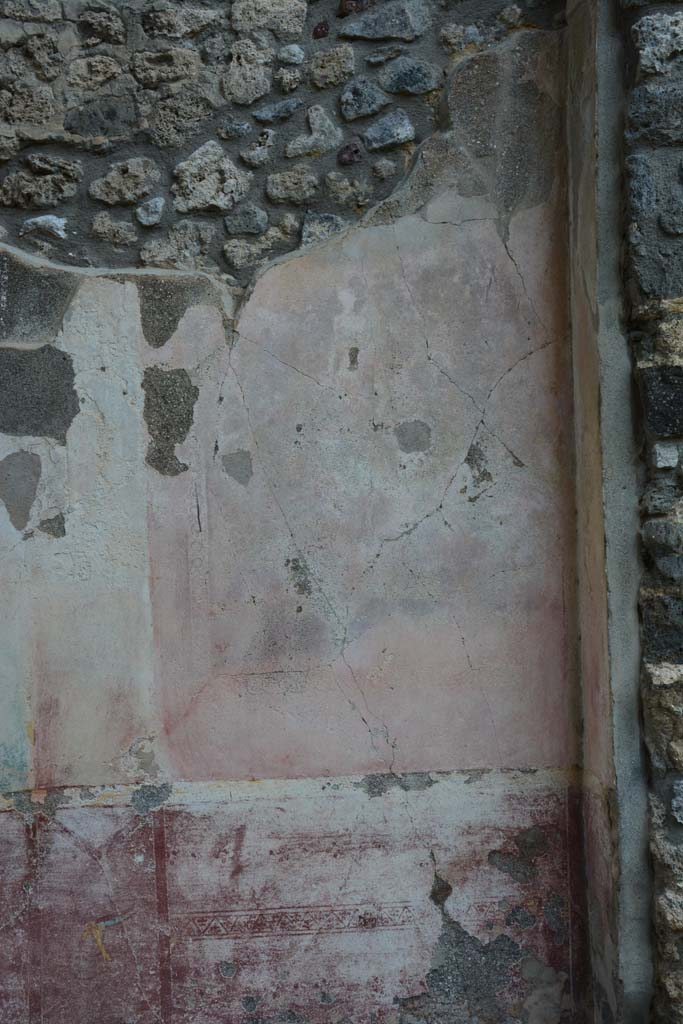 IX.5.11 Pompeii. March 2017. Room I (L), south end of east wall.
Foto Christian Beck, ERC Grant 681269 D�COR.
