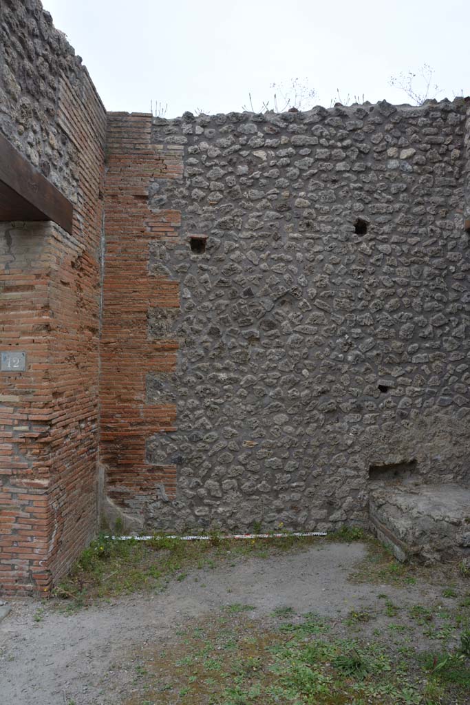 IX.5.12 Pompeii. May 2017. Looking towards east wall at north end.
Foto Christian Beck, ERC Grant 681269 D�COR.
