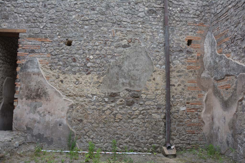 IX.5.12 Pompeii. May 2017. Looking towards south wall.
Foto Christian Beck, ERC Grant 681269 D�COR.
