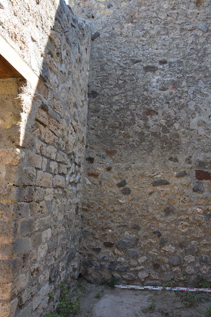 IX.5.14 Pompeii. May 2017. Room �o�, looking towards north-east corner.  
Foto Christian Beck, ERC Grant 681269 D�COR.
