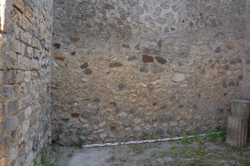 IX.5.14 Pompeii. May 2017. Room �o�, looking towards east wall.  
Foto Christian Beck, ERC Grant 681269 D�COR.
