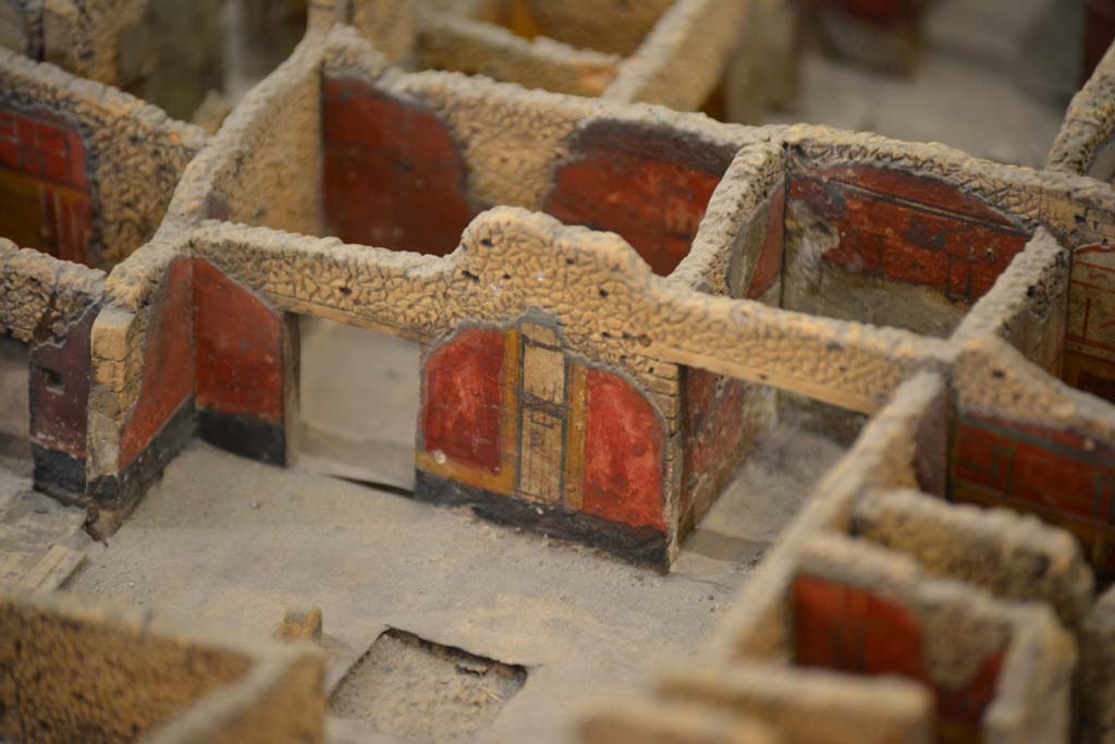 IX.5.14 Pompeii. July 2017.
Looking towards north wall of atrium, with doorways into rooms l (L), on left, triclinium f, centre left, and north ala e, centre right.
From cork model in Naples Archaeological Museum.
Foto Annette Haug, ERC Grant 681269 DÉCOR