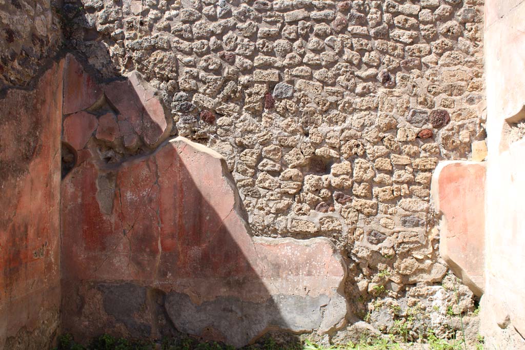 IX.5.14 Pompeii. May 2019. Room �f�, looking towards west wall.
Foto Christian Beck, ERC Grant 681269 D�COR.
