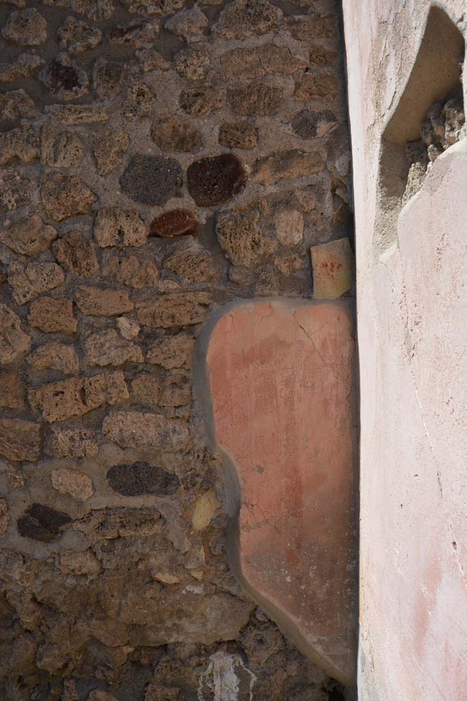 IX.5.14 Pompeii. May 2017. Room �f�, west wall at north end.
Foto Christian Beck, ERC Grant 681269 D�COR.
