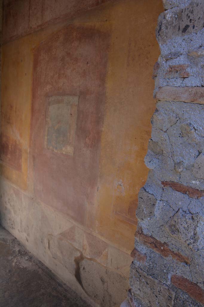 IX.5.14 Pompeii. March 2017. Room �c�, looking towards south wall from doorway.
Foto Christian Beck, ERC Grant 681269 D�COR.
