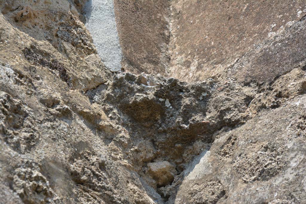 IX.5.17/6 Pompeii. May 2017. Room x, north-east corner, remains of ceiling.
Foto Christian Beck, ERC Grant 681269 D�COR.

