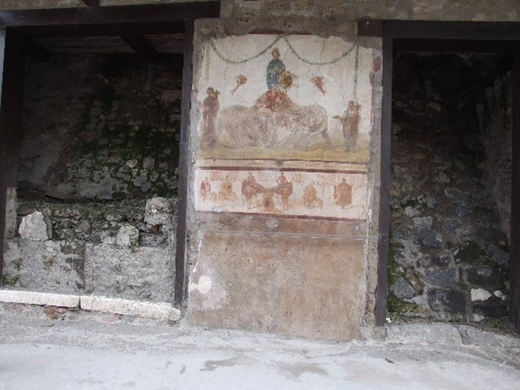 IX.7.7 Pompeii. December 2006. Shop on left and IX.7.6 on right.