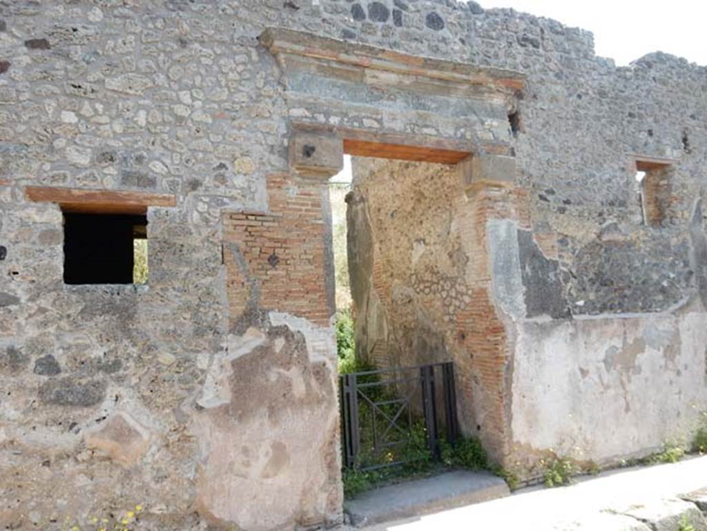 IX.7.16 Pompeii, May 2018. Entrance doorway, after renovation and stabilization, on east side of Vicolo di Tesmo. Photo courtesy of Buzz Ferebee.
