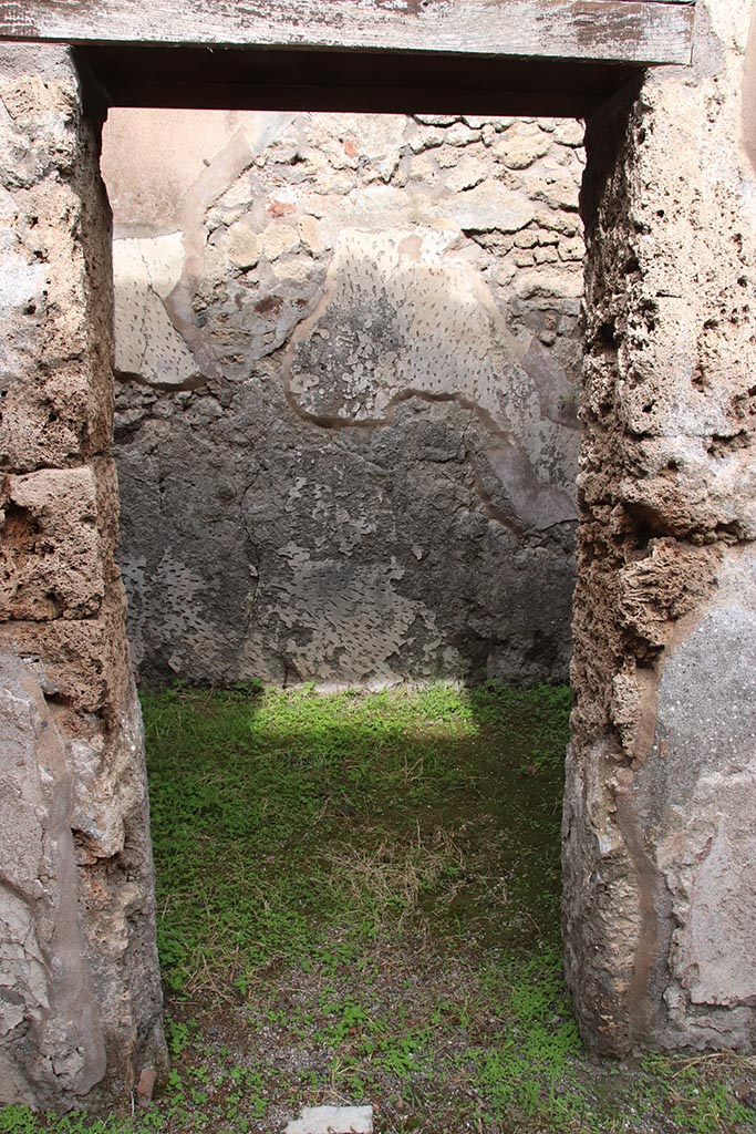 IX.7.19 Pompeii. October 2024.
Room a, looking north through doorway. Photo courtesy of Klaus Heese.