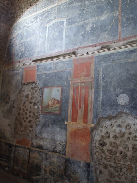 IX.8.6 Pompeii. March 2009.   Room 33.  Mosaic floor.