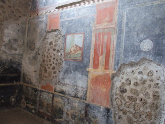 IX.8.6 Pompeii. March 2009.   Room 34.  West wall of Caldarium.