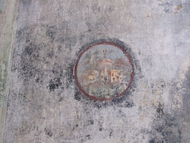 IX.8.6 Pompeii.  September 2004.  Room 34.  East wall..

