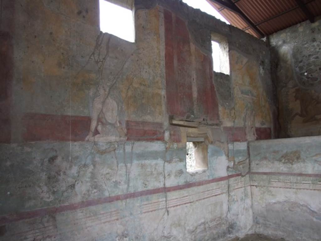 IX.8.6 Pompeii. March 2009. Nymphaeum. East side.