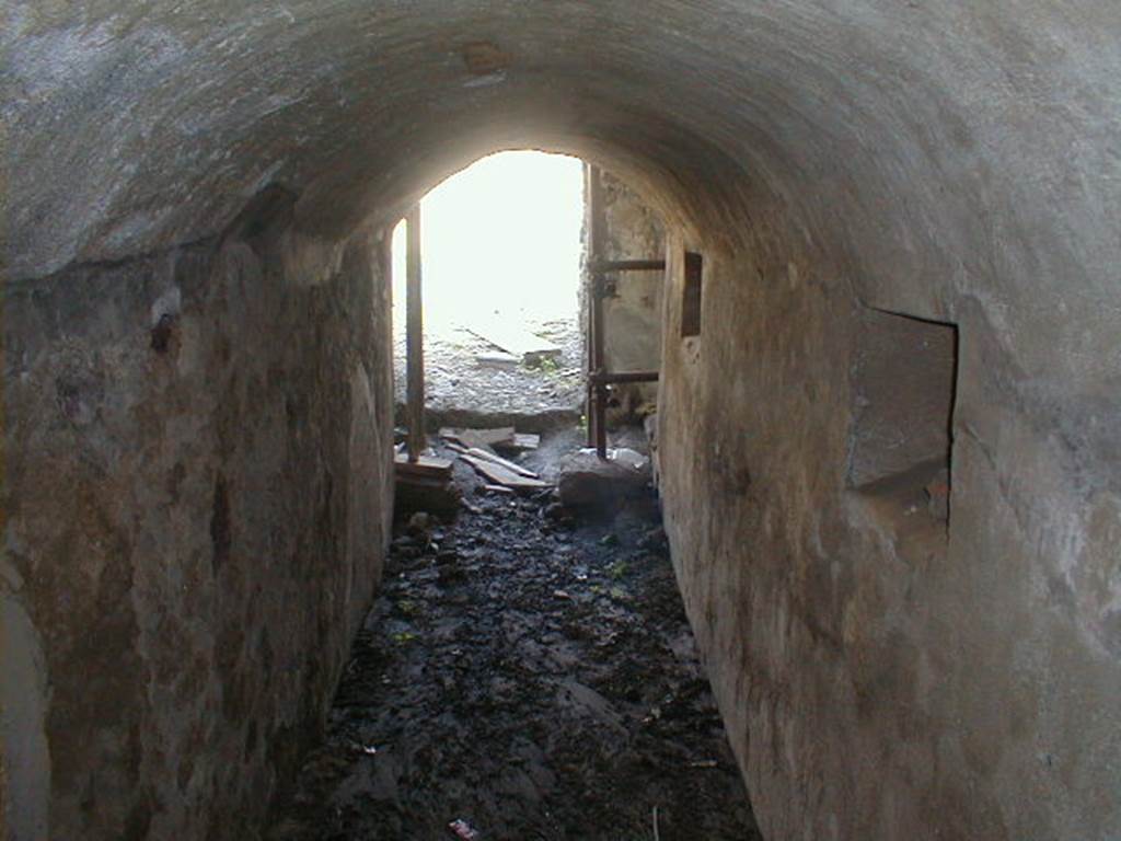 IX.8.6 Pompeii. September 2004. Room 18, Service corridor. Looking north.