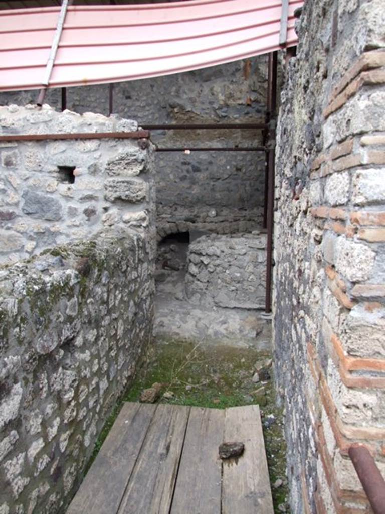 IX.8.6 Pompeii. March 2009. Room 29, corridor leading to praefurnium of baths area.