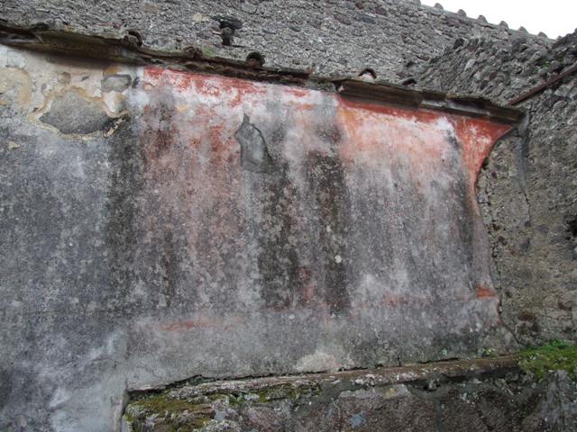 IX.8.6 Pompeii. September 2004. Cellar, or servants kitchen. This room is under the baths area, the photo was taken from Vicolo del Centenario.

