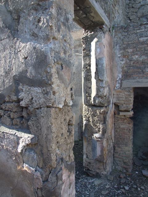 IX.9.d Pompeii. March 2009. Room 1. Cubiculum. South wall.