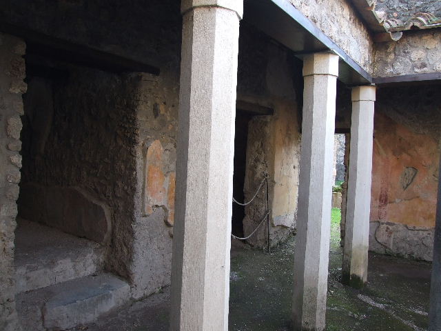 HGW24 Pompeii. December 2006. Baths complex.