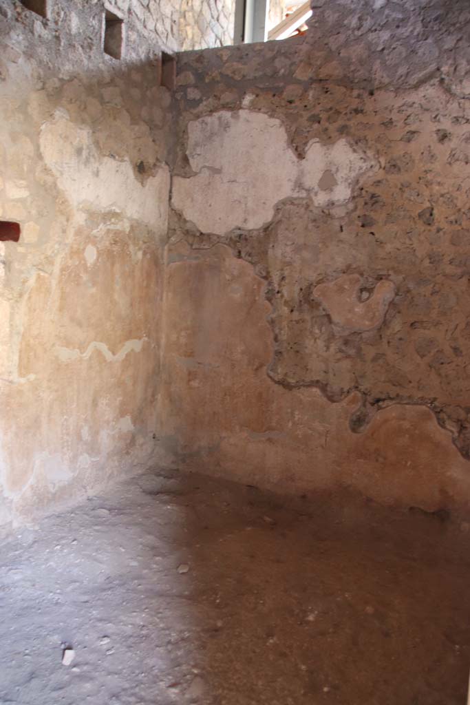 Villa Regina, Boscoreale. September 2021.
Room X, looking towards north-east corner. Photo courtesy of Klaus Heese.