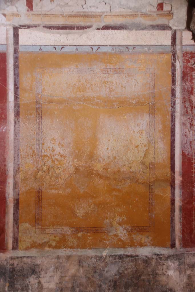 Villa Regina, Boscoreale. September 2021.
Room IV, detail from central panel on west wall of triclinium. Photo courtesy of Klaus Heese.